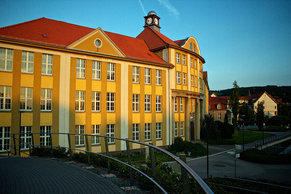 Gerhart Hauptmann Gymnasium, Raabeschule campus